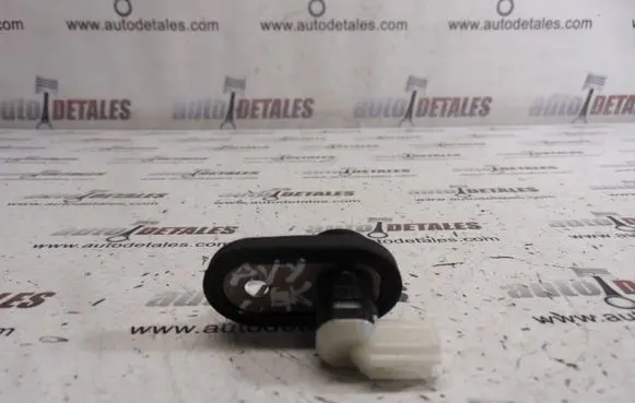 Toyota Avensis Verso Rear door sensor 