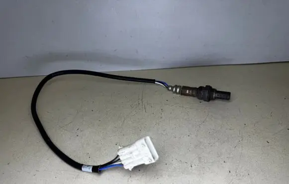 Citroen C4 I Lambda probe sensor 59652611 965261 5550