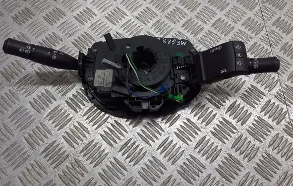 Renault Megane II Headlight wiper switch 8200213760