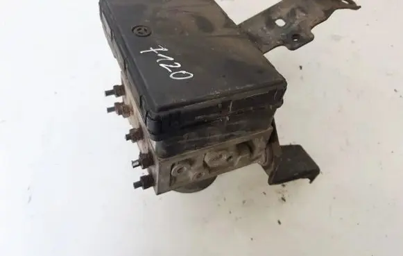 Toyota Avensis Verso ABS Pump 4451044051 44510-44051