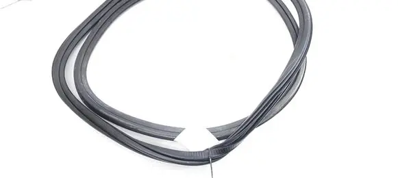 Audi A3 S3 8V Front door rubber seal 8v5831721