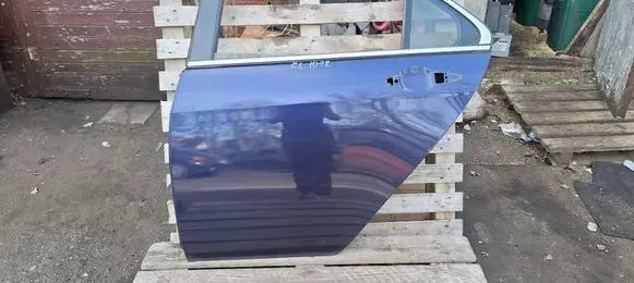 Honda Accord Rear door