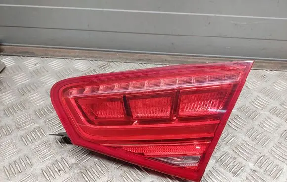 Audi A8 S8 D4 4H Tailgate rear/tail lights 4H0945094A