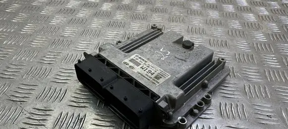 KIA Sportage Engine control unit/module 0281032358 391502A740