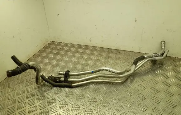 Volkswagen Transporter - Caravelle T6 Engine coolant pipe/hose 7LA815098F