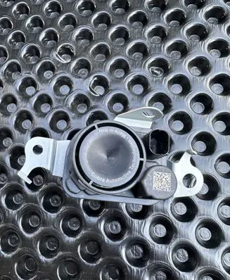 Alarm system siren
