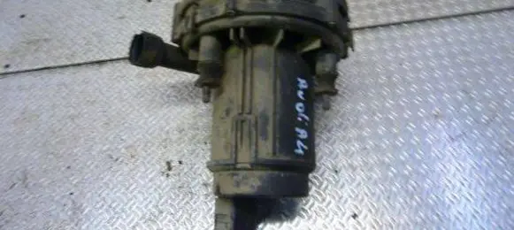 Audi A4 S4 B5 8D Secondary air pump 06A959253 72185119
