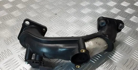 Ford Kuga II EGR valve line/pipe/hose 9674951680 9675541980