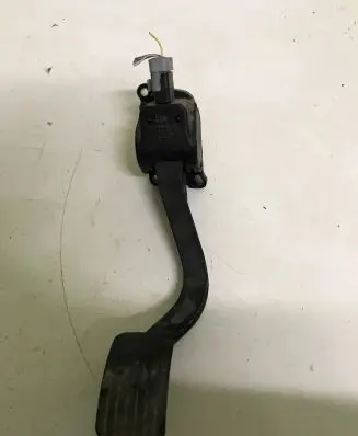 Peugeot 3008 I Accelerator throttle pedal 0280755103