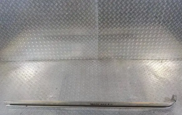 Man TGE 1gen Sliding door upper top rail 