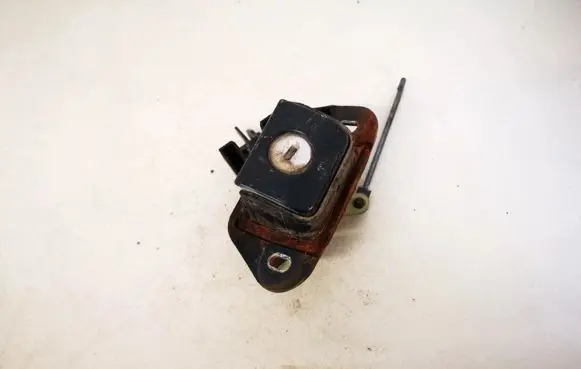 Opel Vectra B Tailgate exterior lock 
