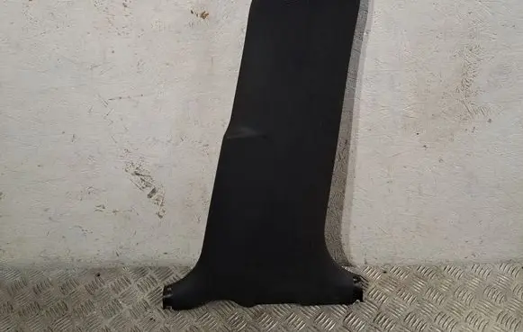 Toyota Avensis T270 (B) pillar trim (bottom) 6241305040C0 6241305040