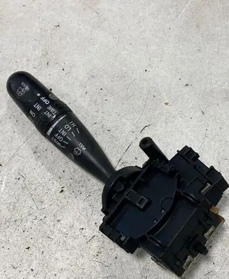 Toyota Corolla Verso E121 Wiper control stalk 173647