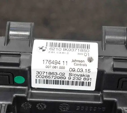 BMW 1 F20 F21 Speedometer (instrument cluster) 92328919371850