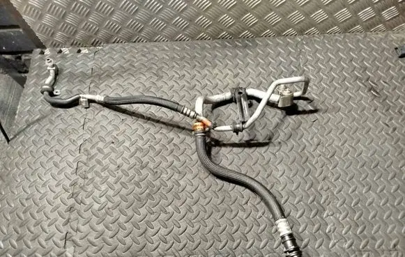 Maserati Ghibli Air conditioning (A/C) pipe/hose 670002663