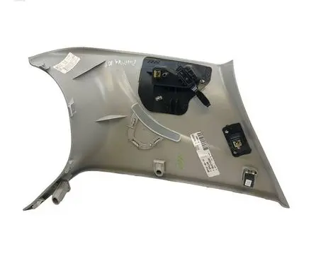 Chrysler Pacifica (D)pillar trim (top) 5RJ071D2AF 1828430 DPLLK4914