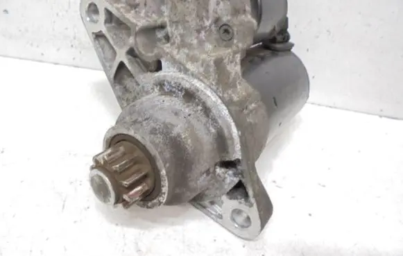 Skoda Fabia Mk1 (6Y) Starter motor 02T911023G
