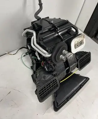 Renault Trafic III (X82) Interior heater climate box assembly 272706780R T1031331MD