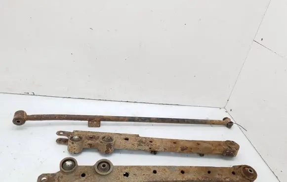Daihatsu Sirion Rear subframe 