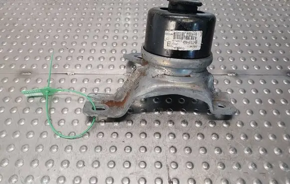 Volvo XC60 Engine mount vacuum valve 8G9N-6F012-BB