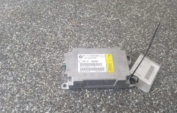 BMW 5 E60 E61 Airbag control unit/module 6952993