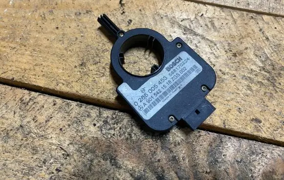 Mercedes-Benz Sprinter W901 W902 W903 W904 Steering angle sensor a9015421518 9015421518