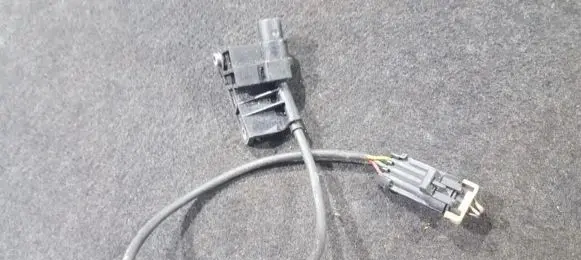Camshaft position sensor