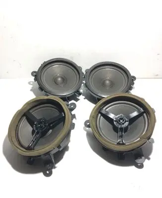 Volvo XC90 Audio system kit 30797139 30797138