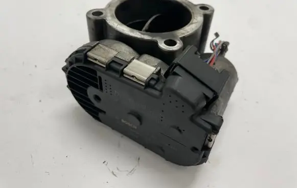 Mercedes-Benz E W211 Engine shut-off valve A6420900270