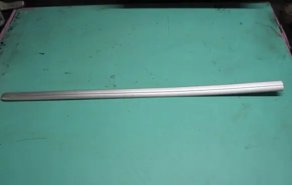 Volkswagen Golf Plus Front door trim bar 5M0853516