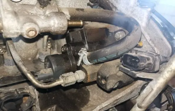 Alfa Romeo 147 Fuel injection high pressure pump 00493205
