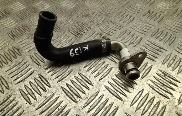 Mercedes-Benz GLC C254 Engine coolant pipe/hose A6542036901