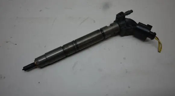 Audi A7 S7 4G Fuel injector 059130277CP 059130277