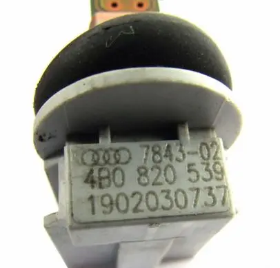 Seat Ibiza III (6L) Coolant temperature sensor 4B0820539