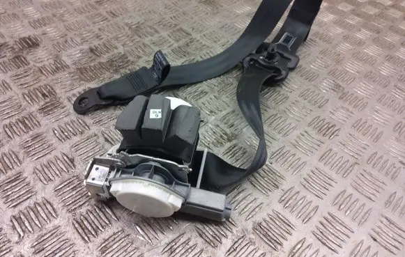 Ford Ecosport Front seatbelt CN15A61295FG