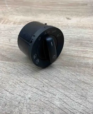 Volkswagen PASSAT B6 Light switch 1K0941431BN