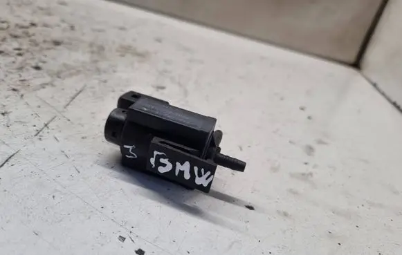 BMW 3 E46 Turbo solenoid valve 72234100 00T024 1742712