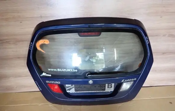 Suzuki Liana Tailgate/trunk/boot lid