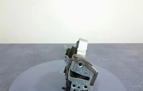 Lexus IS III XE30 Rear door lock