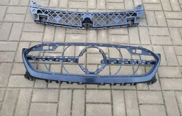 Mercedes-Benz B W247 Front bumper upper radiator grill A2478882900