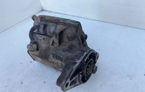 Toyota Corolla E90 Starter motor 2810016110