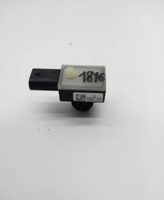 Mercedes-Benz E W213 Sensor A0009051001