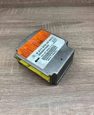 Mercedes-Benz E W211 Airbag control unit/module A2118704326