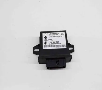 Volkswagen Touareg II Light module LCM 5WK50280 7P6907357