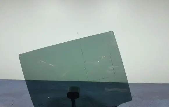 Suzuki Swace Rear door window glass 