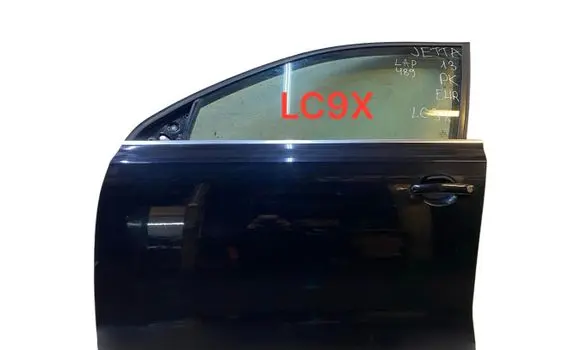 Volkswagen Jetta VI Front door
