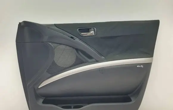 Toyota Corolla E120 E130 Front door card panel trim