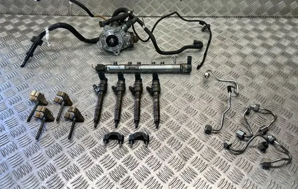 BMW X1 E84 Fuel injection system set 7798446 0445110289 8510865