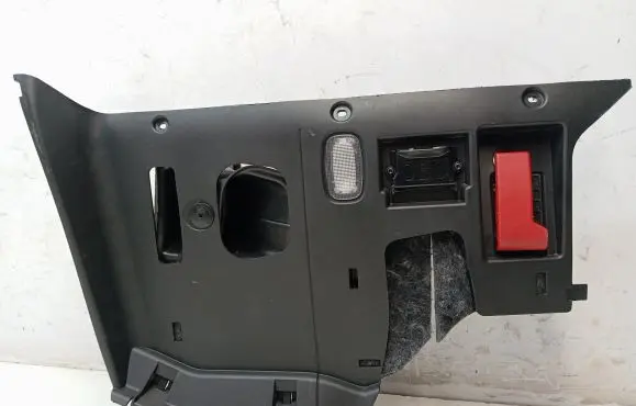 Mercedes-Benz GLE (W166 - C292) Dashboard lower bottom trim panel A1666803607