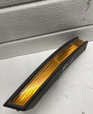 Volkswagen PASSAT B6 Front indicator light 3C0807718